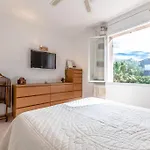 For 9 People 15 Mins Walk From The Beaches And The Center Of Ste Maxime Вилла *