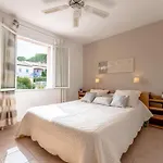 Willa For 9 People 15 Mins Walk From The Beaches And The Center Of Ste Maxime Sainte-Maxime