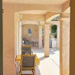 For 9 People 15 Mins Walk From The Beaches And The Center Of Ste Maxime Vila Sainte-Maxime